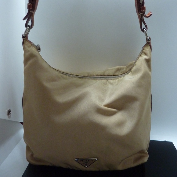 Prada Vintage BEIGE  Nylon Shoulder Bag - Picture 2 of 16